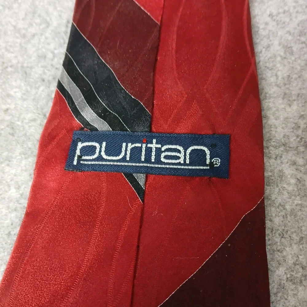 Puritan Necktie‎ Mens OS Red Striped Silk Geometric Pattern Classic Tie 59